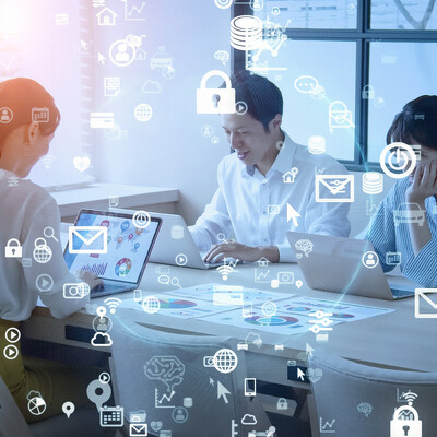 Téměř třetinu studentů ICT oborů tvoří cizinci